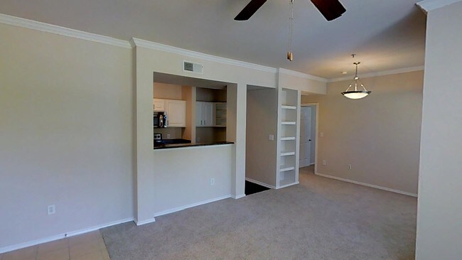 Mandolin Apartments - 10325 Cypresswood Dr., Houston, TX