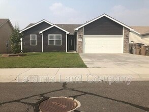 Building Photo - 1219 E Symons St Building Photo - 1219 E Symons St