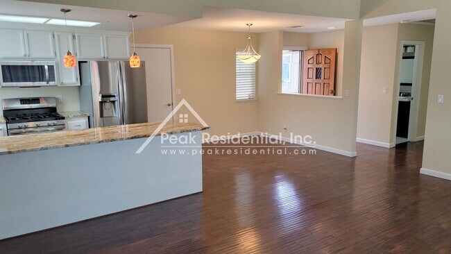 Building Photo - 3 br, 2 bath House - 2430 Casa Del Oro Way