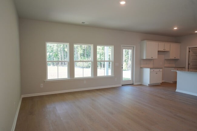 Building Photo - Available Soon!