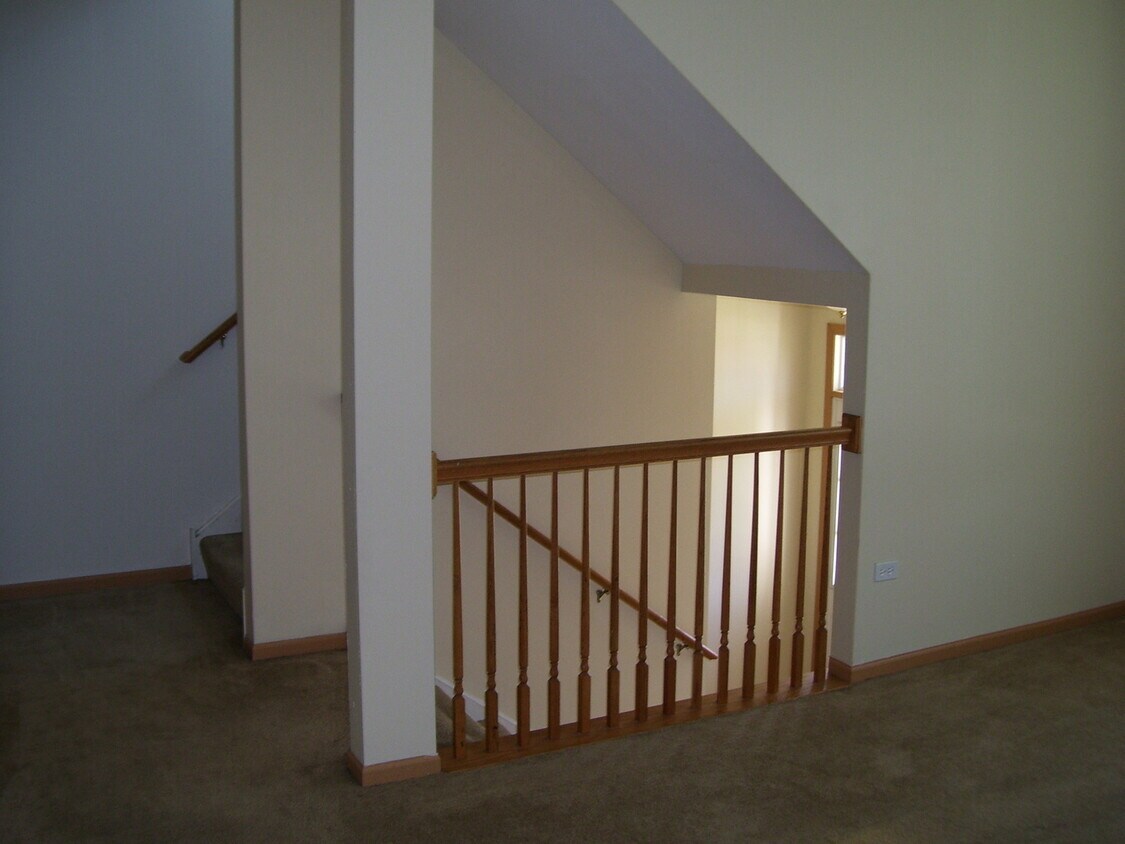 279 S Oak Creek Ln Unit 279, Romeoville, IL 60446 Condo for Rent in