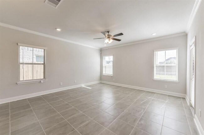 Building Photo - 448 Long Beach Bay Dr
