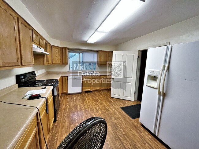 Foto del edificio - 316 W 2nd Ave
