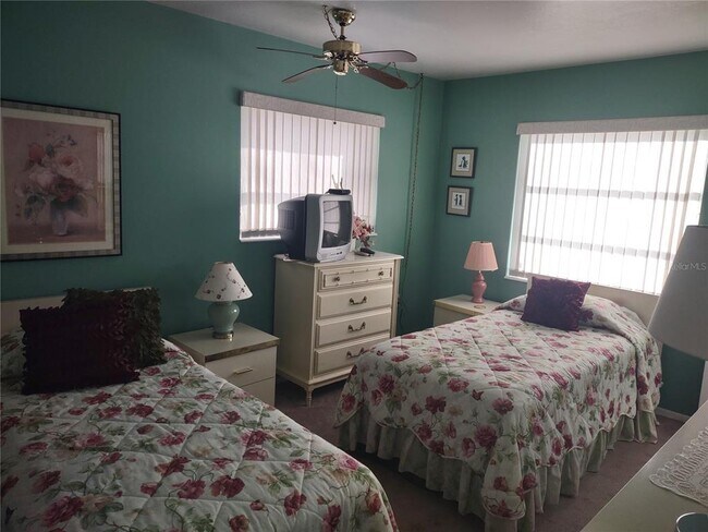 Foto del edificio - 1852 Restful Dr