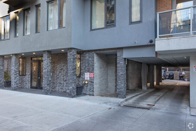Building Photo - 1669 E 19th St