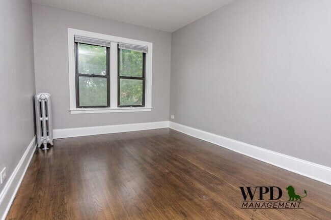 Foto del edificio - 2 bedroom in Chicago IL 60620