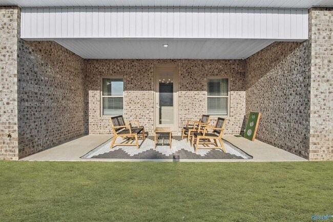Foto del edificio - 22879 Ansley Dr
