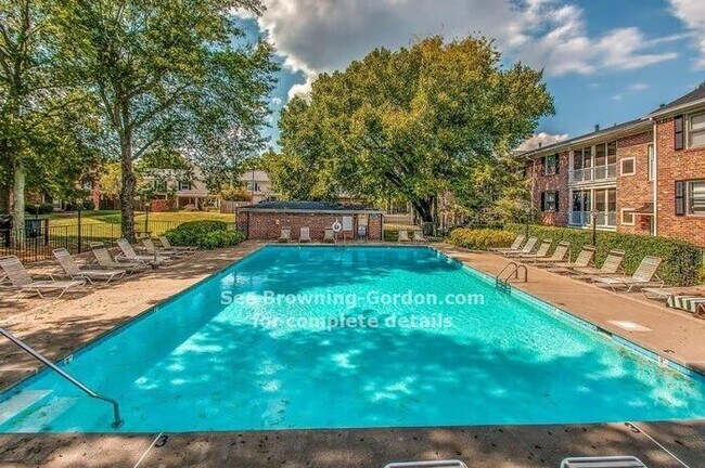 Foto del edificio - Beautiful one bedroom located in Georgetow...