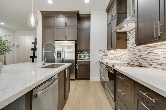 Foto del edificio - 4833 Pointe Midtown Rd
