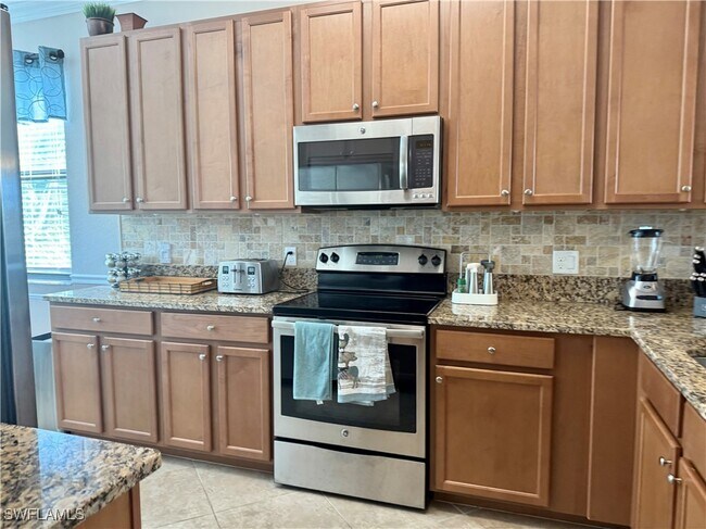 Building Photo - 9815 Giaveno Ct