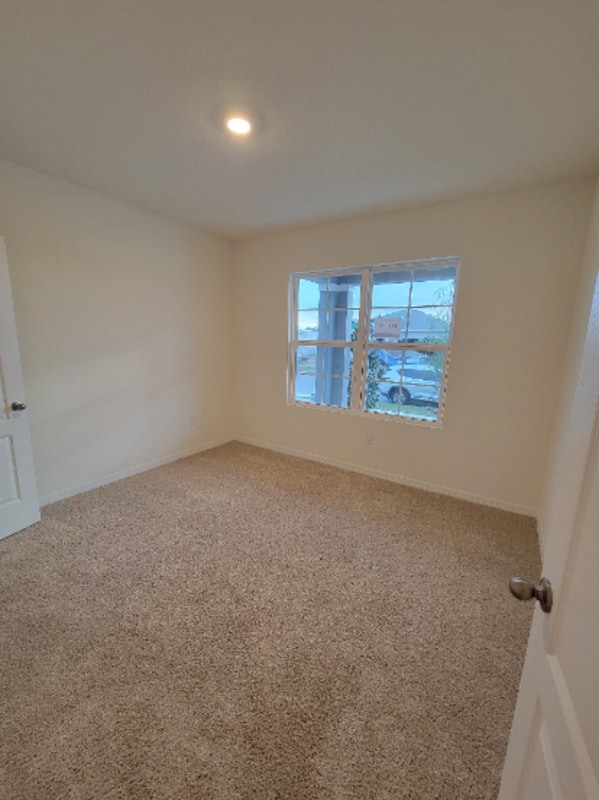 Building Photo - 5616 Galloping Dr