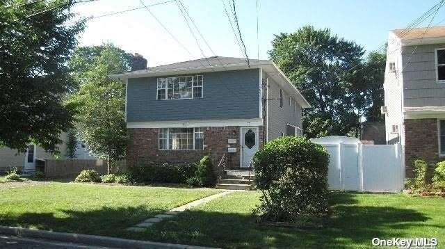 Primary Photo - 37 Walters Ave