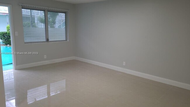 Foto del edificio - 1719 Wiley St