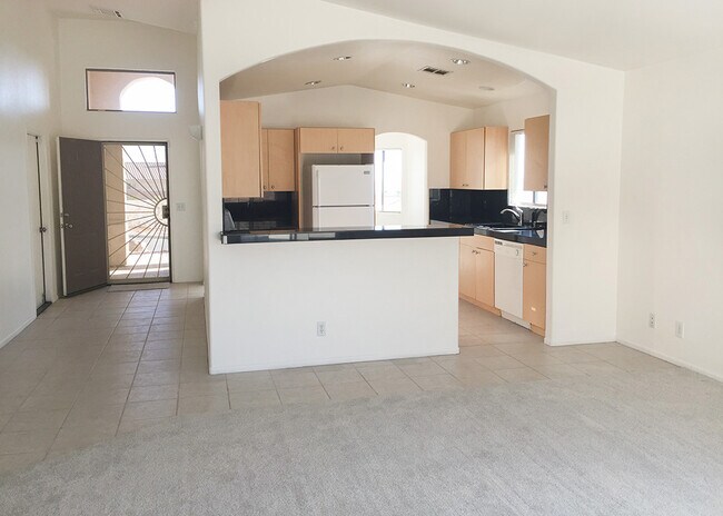 Building Photo - 12417 Avenida Alta Loma