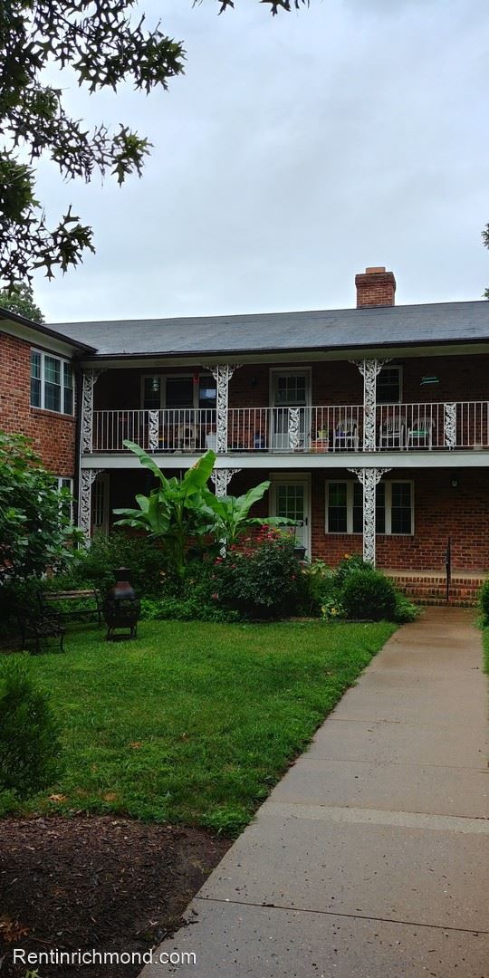 Building Photo - 4030 Forest Hill Ave