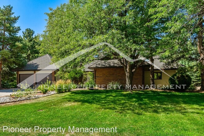 Building Photo - 4 br, 6 bath House - 5735 Big Canon Dr