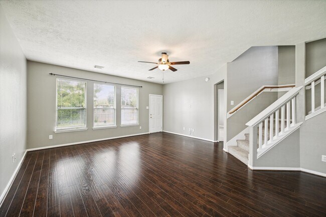 Foto del edificio - 11007 Northam Dr