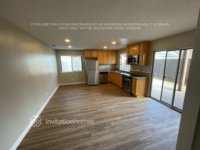 Building Photo - 9125 Clendenen Way