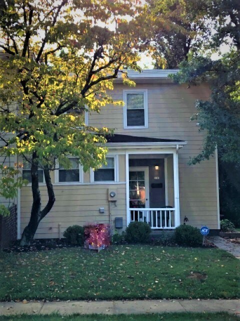Front/Entrada - 18 Falcon Ln
