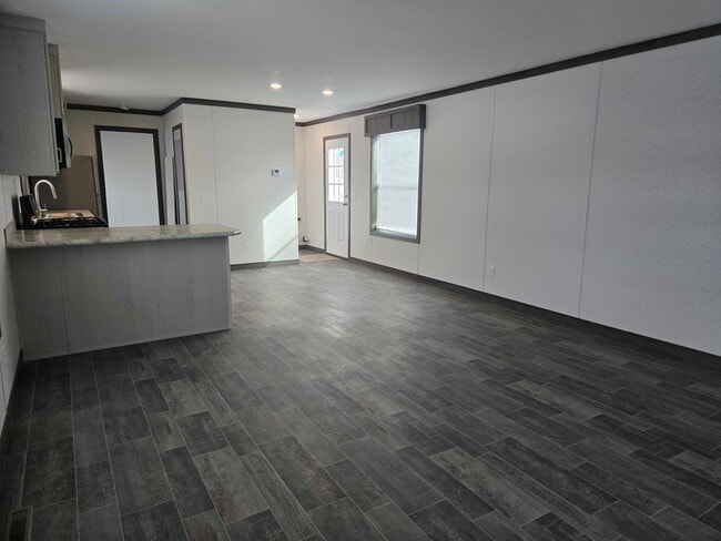 Building Photo - 3510 N 9th St