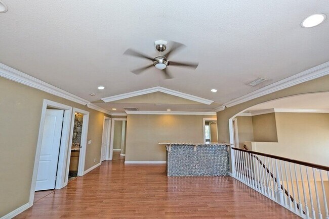 Foto del edificio - 17801 Powell Pl