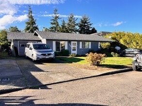 Building Photo - 1250 Crocker St