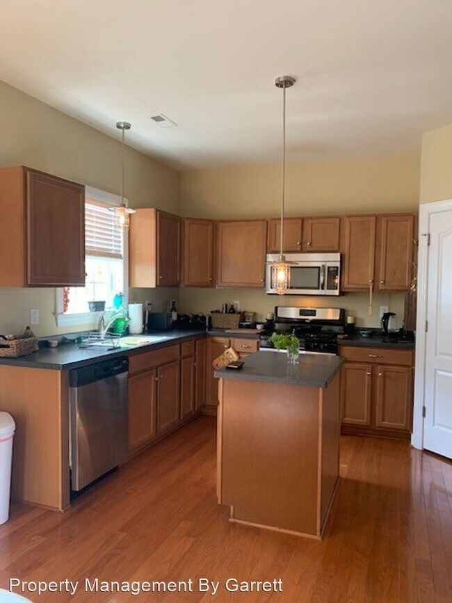 Foto del edificio - 3 br, 2.5 bath House - 104 Park Place