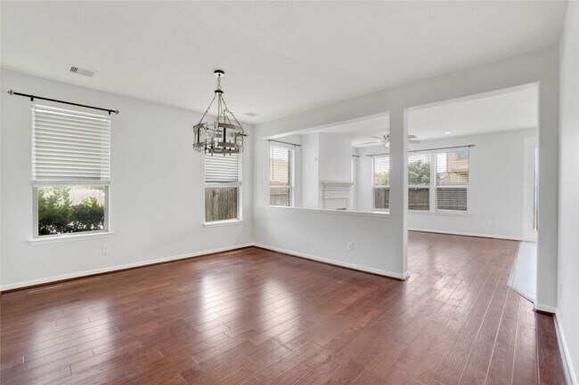 Foto del edificio - 10514 Kentington Oak Dr
