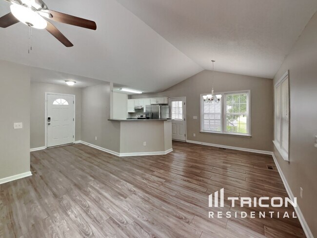 Foto del edificio - 7205 Spanglers Spring Way