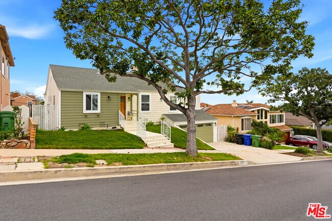 Foto del edificio - 5452 Harcross Dr