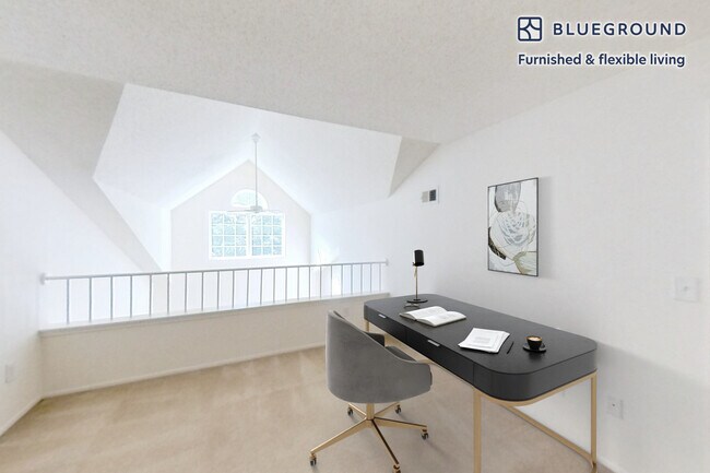 Building Photo - 100 Lexington Ridge Dr