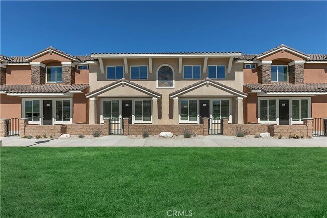 Foto del edificio - 16854 Muscatel St