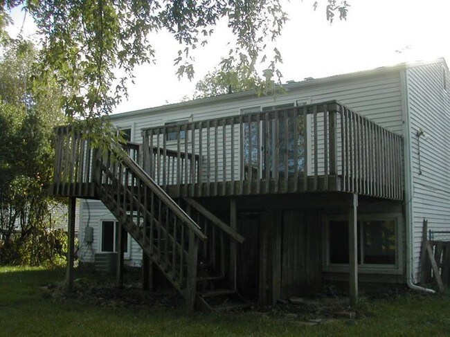 Foto del edificio - 2173 Hemlock Dr