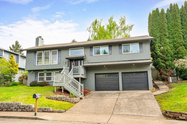 Building Photo - 7393 SW Bayberry Dr