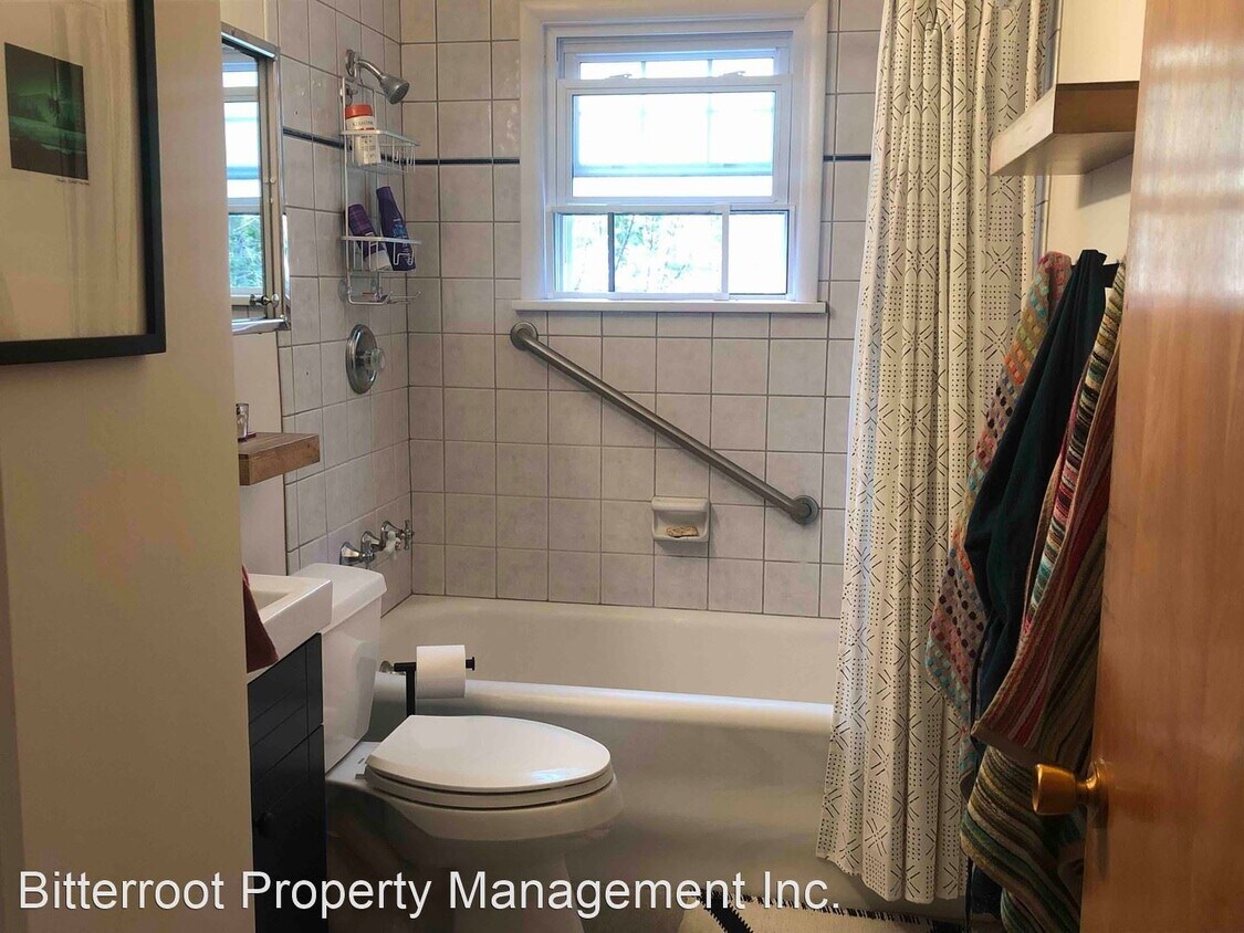 Foto del edificio - 2 br, 1 bath House - 817 Locust