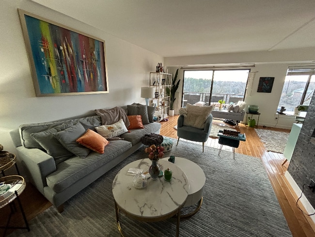 Photo - 2500 S Manchester St Apartment