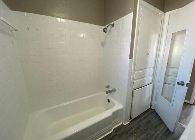 Foto del edificio - Charming 5 Bedroom House