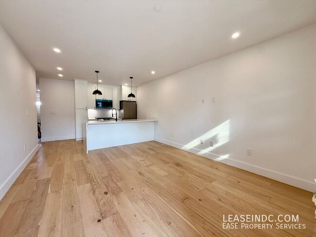 Photo - 1812 Independence Ave SE Apartment