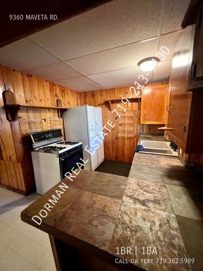 Building Photo - HUGE 1 Bedroom, 1 bath Cabin in beautiful ...