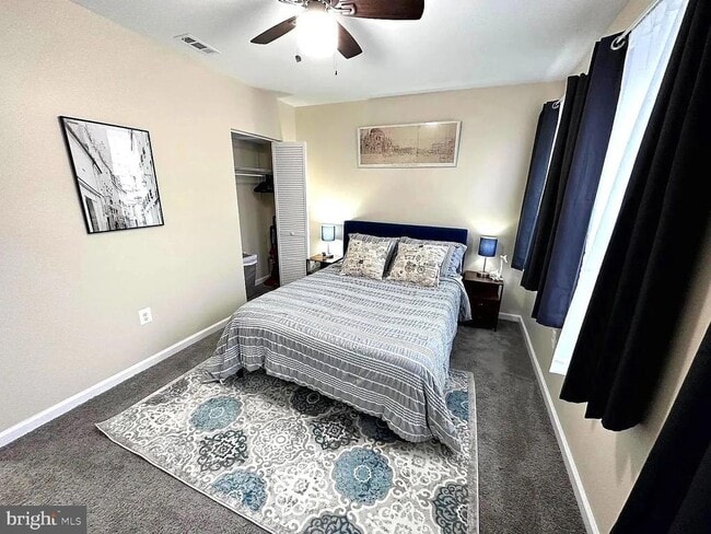 Foto del edificio - 1721 McCulloh St