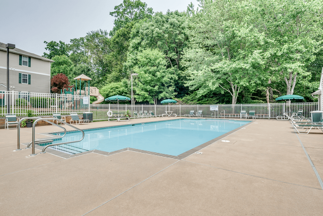 Building Photo - Stonegate Apartments