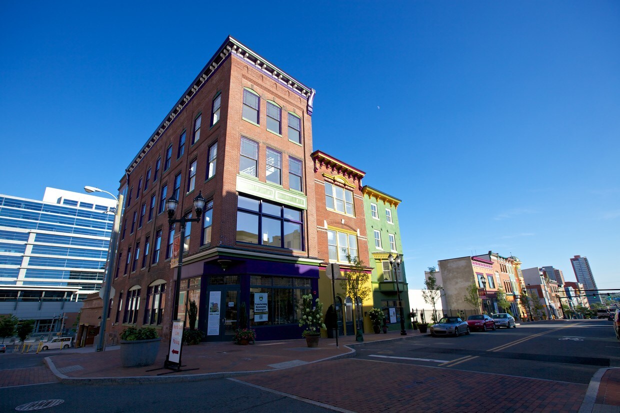 Foto principal - 426 N Market St