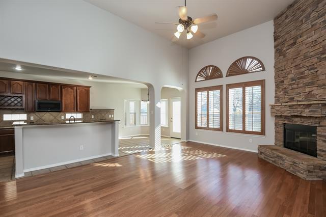 Building Photo - 9716 Gessner Dr