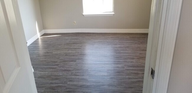 Foto del edificio - 2947 Northtown Ln
