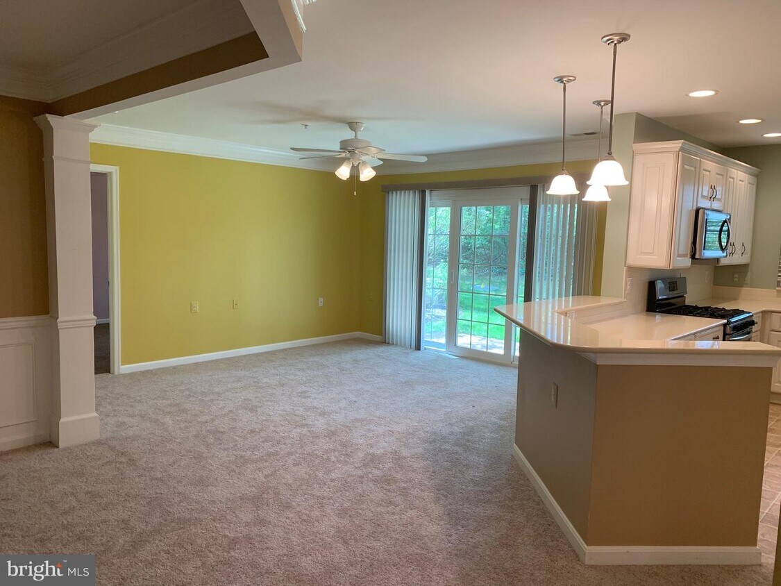 12481 Hayes Ct Unit 102, Fairfax, VA 22033 Room for Rent in Fairfax, VA
