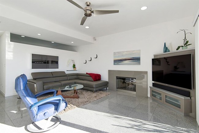 Foto del edificio - 4661 Pannonia Rd