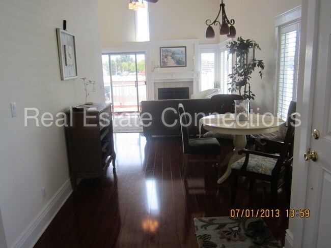 Building Photo - 1009 Shoal Dr