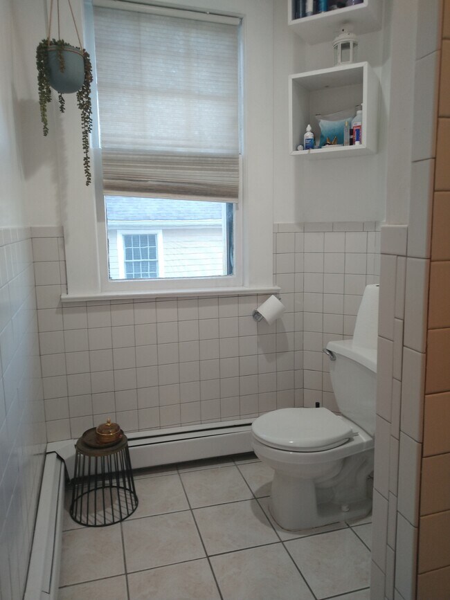 Large and updated - 96 Elm St