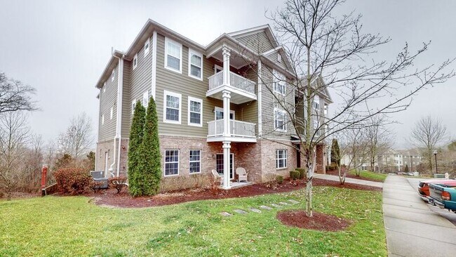 Building Photo - 8601 Peckham Ln