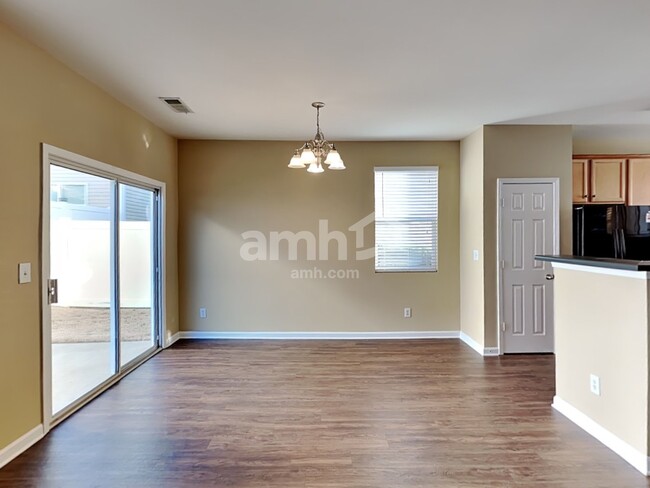 Foto del edificio - 3939 Cutler Donahoe Way